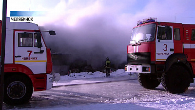 Дотла выгорели несколько торговых точек
