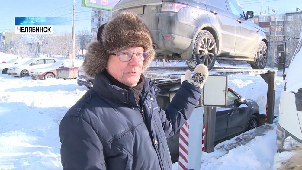 Челябинец построил во дворе подземную парковку