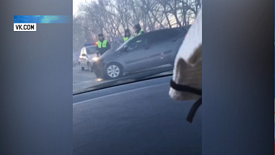 Иномарка врезалась в маршрутку, есть пострадавшие