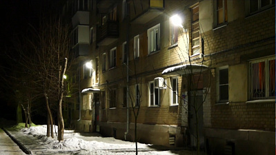 Челябинский двор осветили спустя полвека