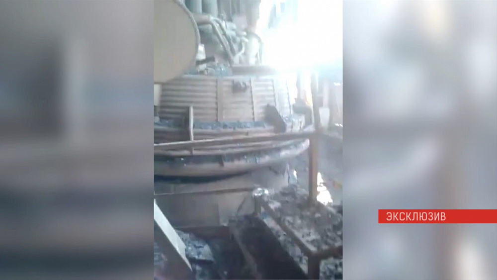 Во время пожара на ЧМК погибли 2 человека