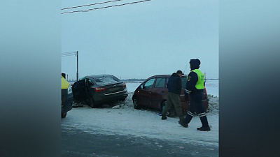 Авария на Троицком тракте с пострадавшими. ВИДЕО