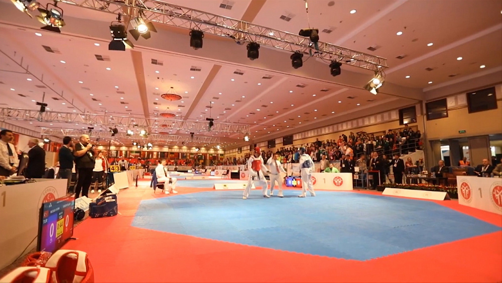 Обзор спортивных событий от 15.02.2019