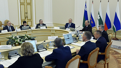 Полпред Николай Цуканов поручил южноуральским властям решить проблемы с охраной школ