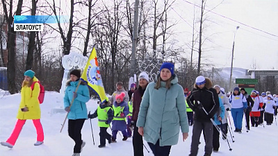 Массовая тренировка по скандинавской ходьбе