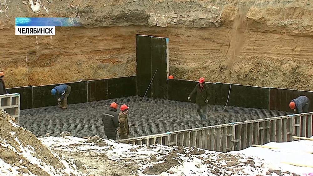 Моста в общественно-деловом центре не будет