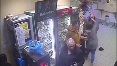 В Челябинске найдена продавщица Рембо. ВИДЕО