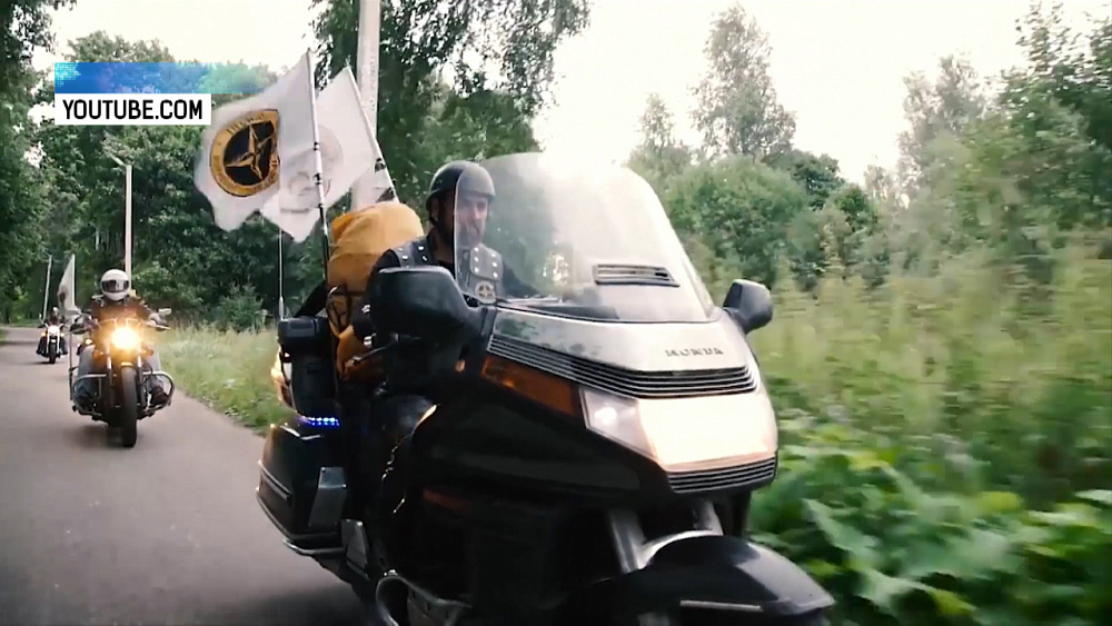 Священник-байкер представит документальный фильм