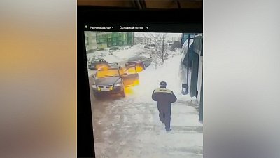 В Татарстане иномарка взорвалась из-за газового баллона. ВИДЕО