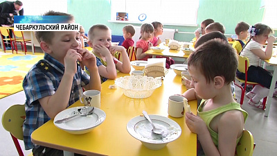 Губернатор осмотрел новый садик в Бишкиле