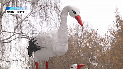 Жители превратили двор в сказочный уголок