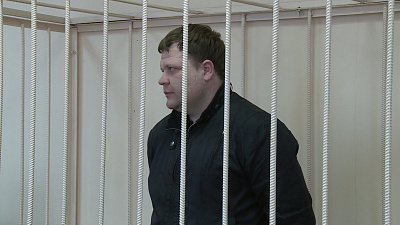 Видео из зала суда. Вынесена мера пресечения мужчине, подозреваемому в убийствах на Успенском кладбище