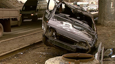 Новые подробности ДТП с перевернувшейся машиной