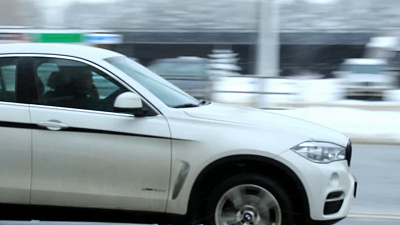 В Челябинске во время профилактического рейда ГИБДД задержали 5 водителей-болтунов