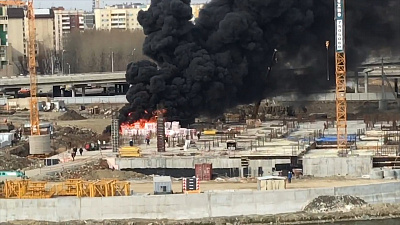 Пожар на строительной площадке общественно-делового центра