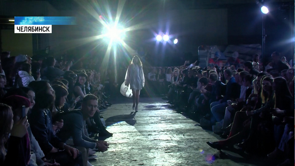 Модный показ прошёл в цехе завода