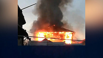 Пожар случился в большом и красивом доме Златоуста. ВИДЕО