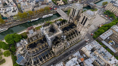 Пожар в Нотр-Даме. Видеосвидетельства челябинцев из Парижа