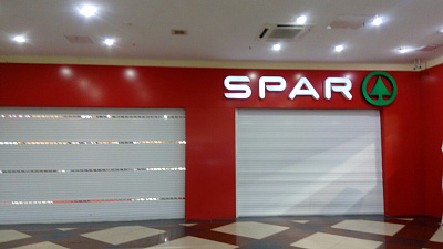 «С «Перекрестком» не договорились». В ТРК «КУБа» откроется супермаркет Spar