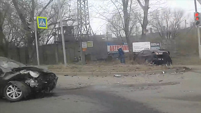 Авария на Механической. Две иномарки не поделили перекресток