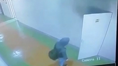 Детское баловство стало причиной пожара в школе. ВИДЕО