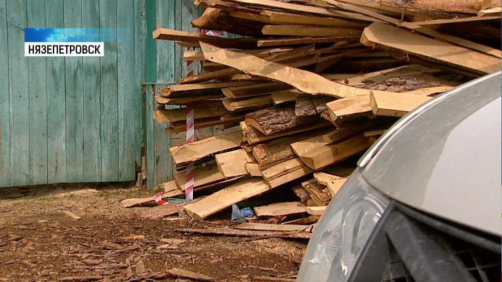 5 человек зарезали в частном доме