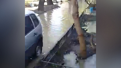 В Советском районе Челябинска разлилась Венеция. ВИДЕО