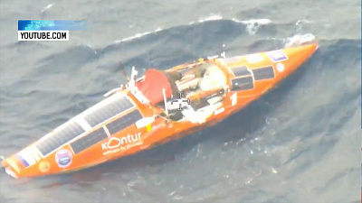 Сильный шторм не дает Конюхову приблизиться к земле