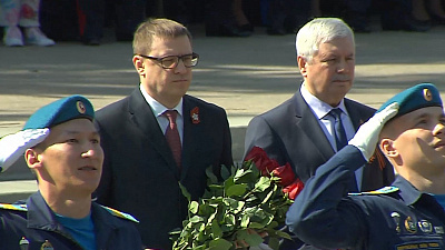 Глава региона принял участие в возложении цветов к Вечному огню