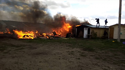 Сильнейший пожар произошел на территории музея-заповедника «Аркаим» в эти выходные