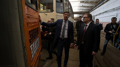 Алексей Текслер направил авторам транспортной концепции десятки страниц с вопросами и замечаниями