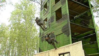 52 человека прошли «Сдачу на краповый берет». ВИДЕО