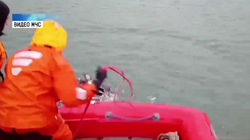 В Копейске ищут подростка, упавшего в карьер