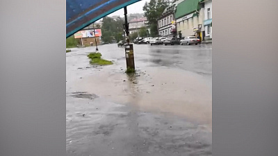 Златоуст с первыми дождями превратился в Венецию