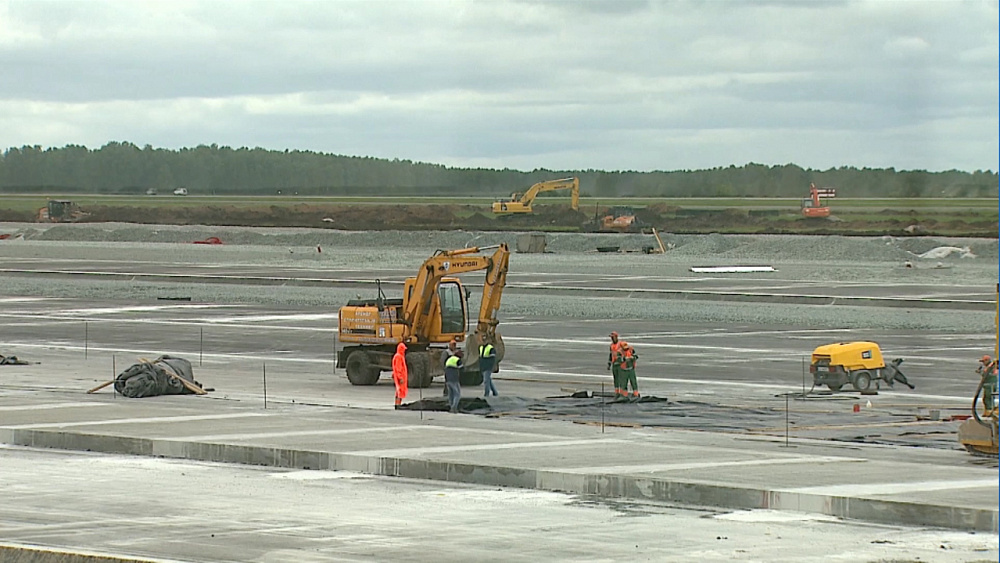 В октябре в аэропорту закончат реконструкцию аэродрома