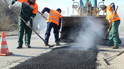 В Челябинске наконец-то начался ремонт 18 дорог