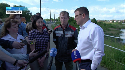 Алексей Текслер проконтролировал начало ремонта дорог