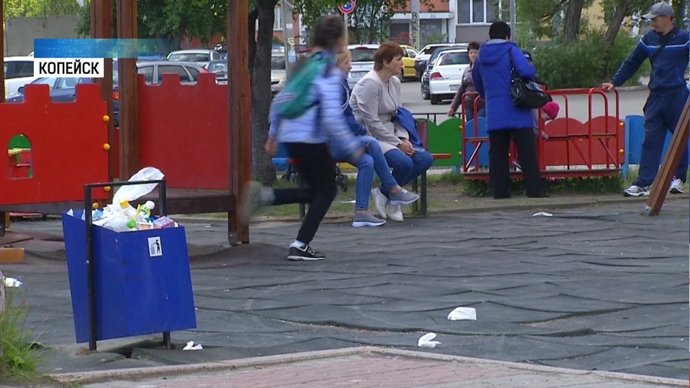 Центр города утопает в мусоре