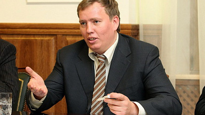 В Челябинске уволили партийного активиста, который выступил против Алексея Севастьянова