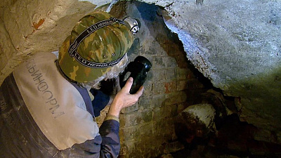 В Челябинске начался разбор катакомб под Камерным театром