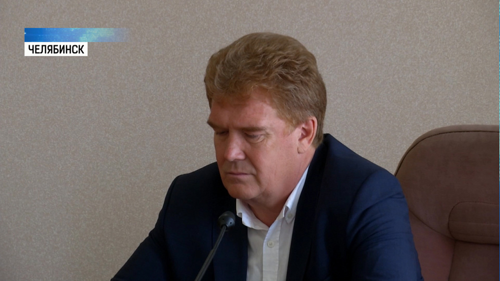 Владимир Елистратов ушёл в отставку