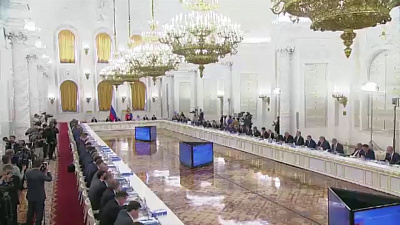 В Кремле прошло заседание по безопасности дорог В Кремле прошло заседание по безопасности дорог