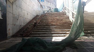 Чиновники начали ежедневный мониторинг ремонта подземных переходов на площади Революции