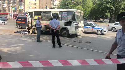 Очевидцы рассказали об аварии на Дзержинского. ВИДЕО 