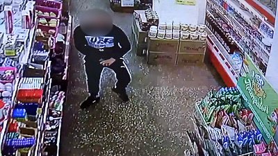 Большой любитель тушёнки