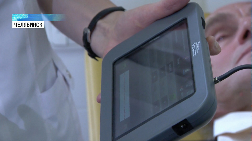 В Челябинске установили кардиовертер нового поколения