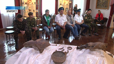 Кости мамонта передали в музей Златоуста