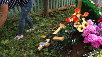 В селе под Златоустом вандалы разрушили кладбище