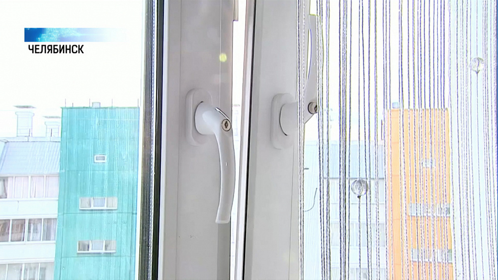 В регионе с мая по июль из окон выпало 8 детей