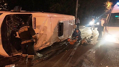 Умерла пассажирка микроавтобуса из Уфы, в который врезался мусоровоз